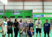Ciptakan Work Life Balance, BRI Branch Office Melawi Rutin Laksanakan Olahraga Badminton Setiap Akhir Pekan