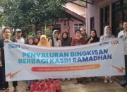 BRI Pandeglang Bagikan Sembako ke Warga Ciwasiat, Pegawai Dasar Juga Kebagian