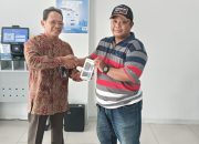 BRI KANCA Jakarta S. Parman Serahkan Hadiah Panen Hadiah Simpedes kepada Nasabah Setia